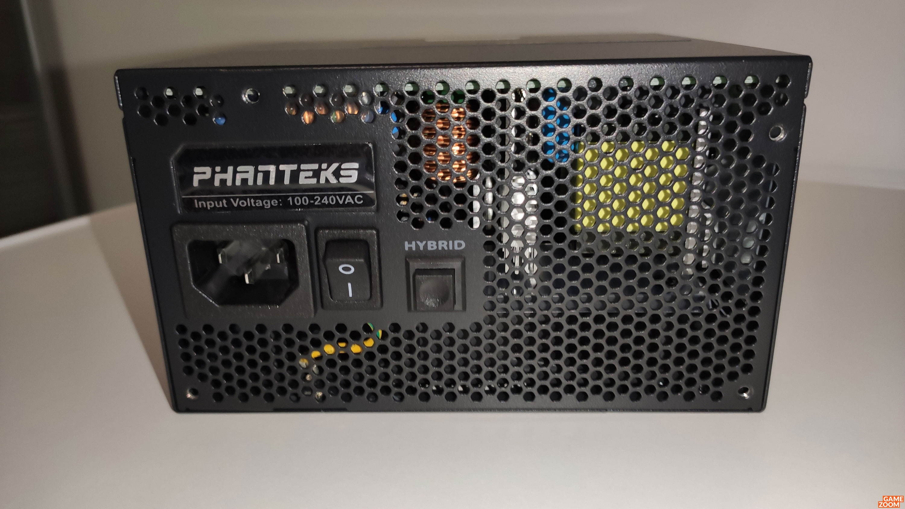 Gamezoom - Phanteks AMP 750W - Test/Review
